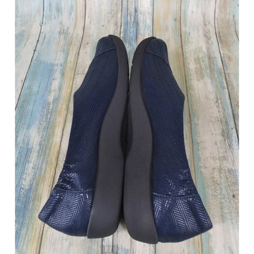 Clarks Sillian Jetay Loafers Size 11 Cloudstepper Flats Navy Blue Herringbone - Picture 10 of 11
